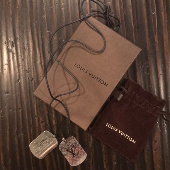 LOUIS VUITTON DOG TAG NECKLACE!!!!! Authentic - Picture 1 of 5